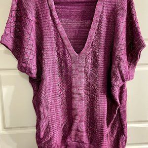 Maurices Knitted V-Neck Short-sleeve Sweater - Size 2 (20/22)
